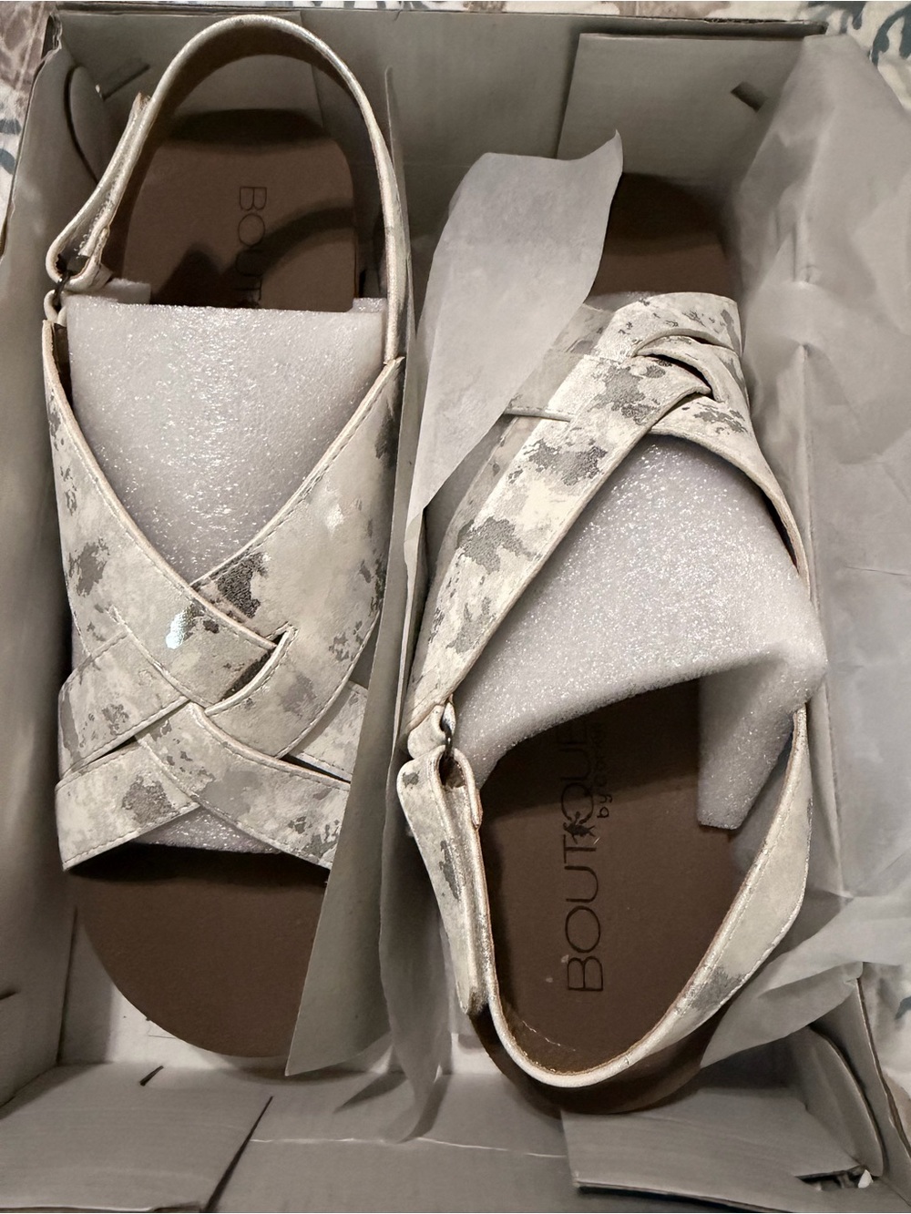 Corkys WOW White Foil Platform Wedge Sandals Women’s Size 11 | NIB